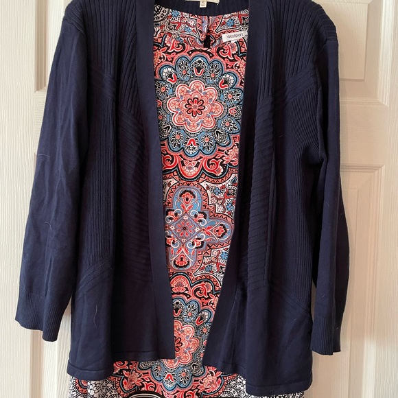 Navy medallion pattern tank with blue sweater - Picture 3 of 3